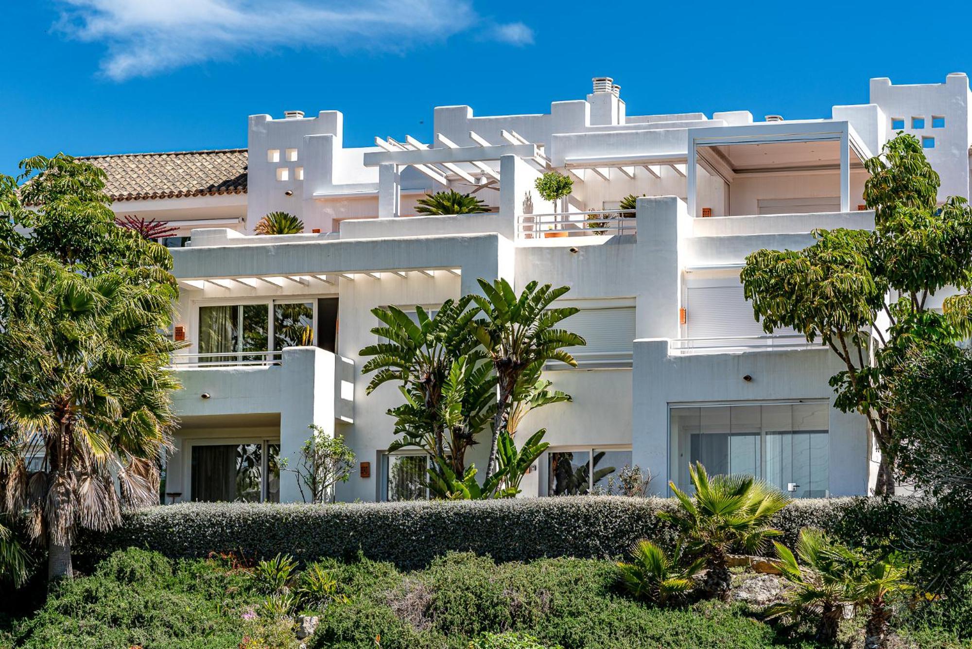Paradise Lagoon Alcazaba By Hostlovers Appartamento
